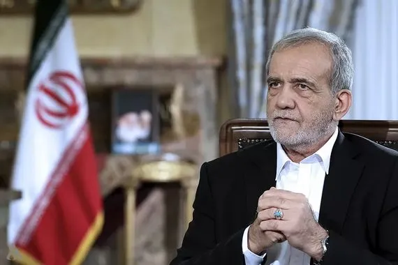 الرئيس الإيراني يتوجب على العراق أن يكون أكثر حذراً بشأن حدوده ومجاله الجوي