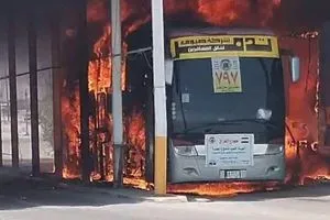 اندلاع حريق في باص لنقل الحجاج بين محافظتي النجف وكربلاء