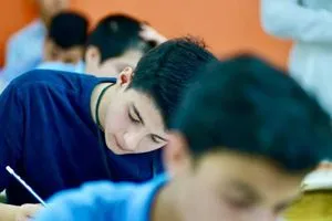 التربية عملية التصحيح لامتحانات الثالث المتوسط مستمرة ونسب النجاح مشجعة وكالة الانباء العراقية واع