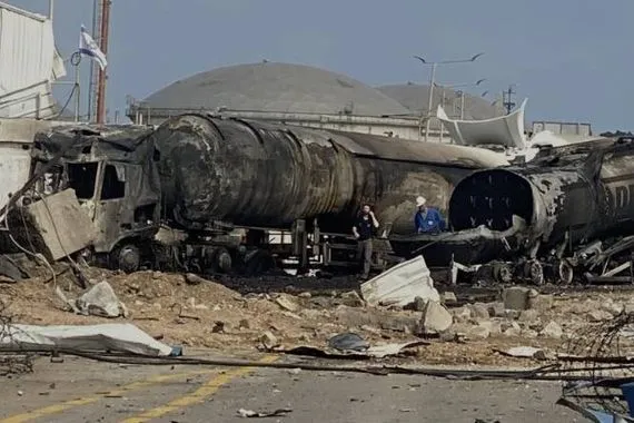 القصف الإيراني على مصفاة حيفا يخلف قتلى