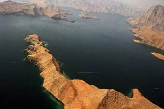 في حال إغلاق مضيق هرمز وزير الخارجية يحذر من أزمة طاقة عالمية