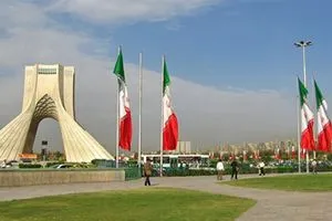20 دولة عربية وإسلامية تدين الهجمات الإسرائيلية على إيران