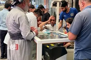 انخفاض أسعار الدولار في بغداد وأربيل شفق نيوز