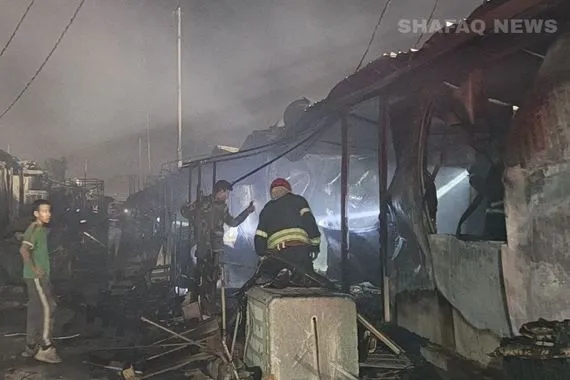 إصابة وفقدان بحرائق في مخيم للنازحين ومعمل وروضة بمحافظتين فيديو وصور شفق نيوز