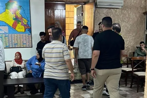 السوداني يوجه بتشكيل فريق حكومي لإعادة العراقيين العالقين في الخارج