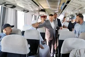 العراق يعلن المباشرة بتفويج الحجاج الإيرانيين من عرعر إلى المنافذ الحدودية مع إيران