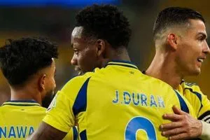 رغبة رونالدو تُسرع رحيل دوران وأوروبا تفتح الباب