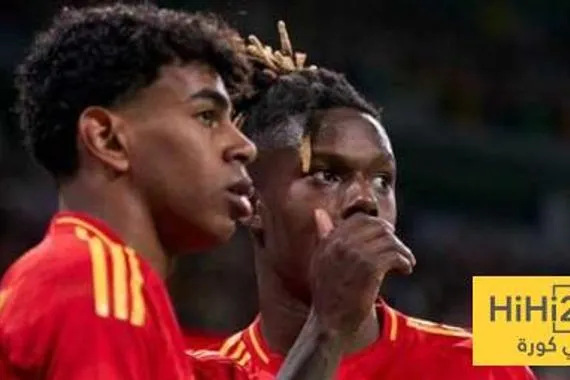 كيف استجاب لاعبي برشلونة لطلب نيكو ويليامز