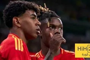 كيف استجاب لاعبي برشلونة لطلب نيكو ويليامز