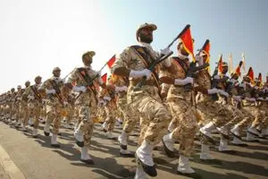 الحرس الثوري العمليات الساحقة ستستمر حتى القضاء الكامل على الكيان المصطنع