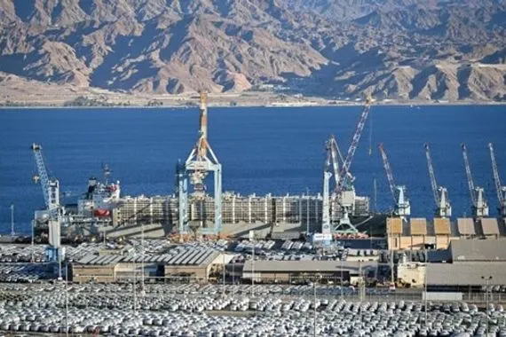 صحيفة عبرية الصواريخ الإيرانية أجبرت الصهاينة على الهروب بالقوارب إلى قبرص