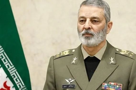 رئيس الأركان الإيرانية على سكان تل أبيب وحيفا مغادرة مناطقهم حفاظا على حياتهم
