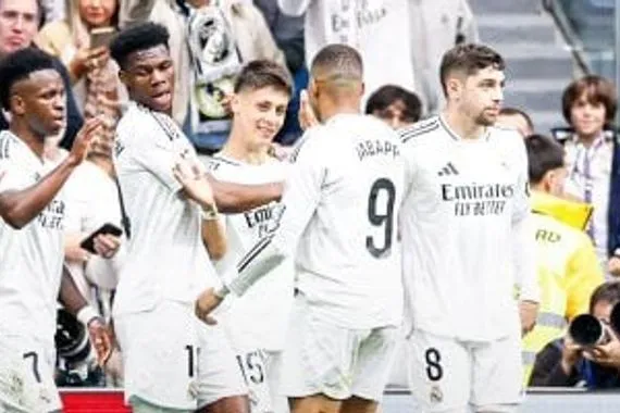 مفاجأة في خط هجوم ريال مدريد ضد الهلال بكأس العالم