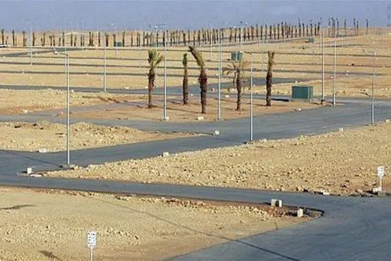 هذه الفئات مشمولة بتوزيع الأراضي بالمحافظات العراقية