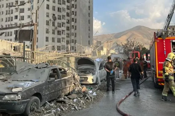تقرير بريطاني يحذر من تكرار سيناريو العراق في ايران داعش يتربص شفق نيوز