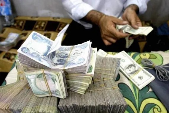 الدولار يسجل ارتفاعا في بغداد