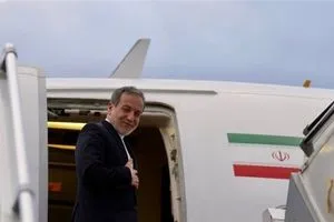 ايران تنفي ارسال وفد تفاوضي الى عمان