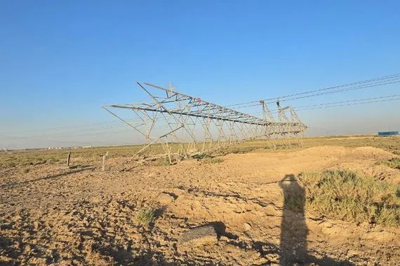 الكهرباء تعرض أبراج نقل الطاقة في البصرة إلى تخريب متعمد أدى إلى فقدان 300 ميغاواط