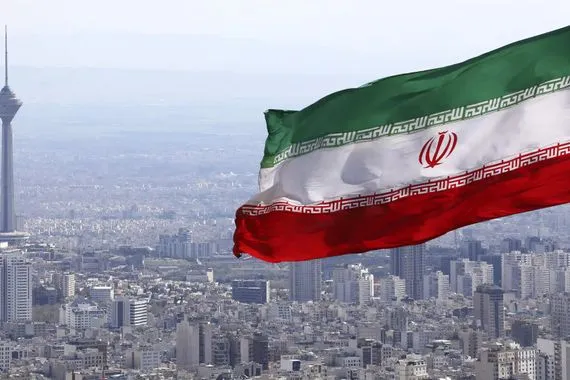 إيران ترد على ترامب لم يسبق لأي إيراني توسل على أعتاب البيت الأبيض