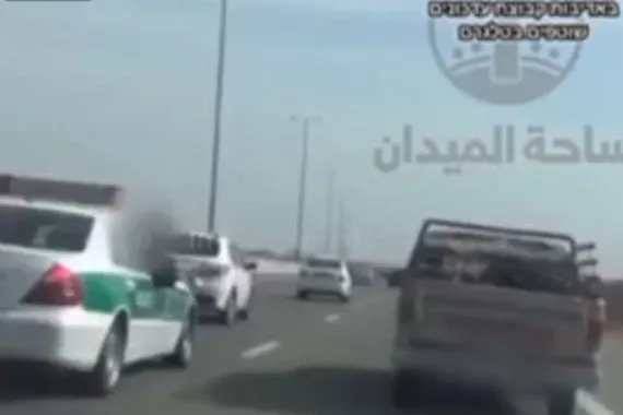 بعد مطاردة مسلحة الأمن الإيراني يعتقل عميلاً للموساد فيديو