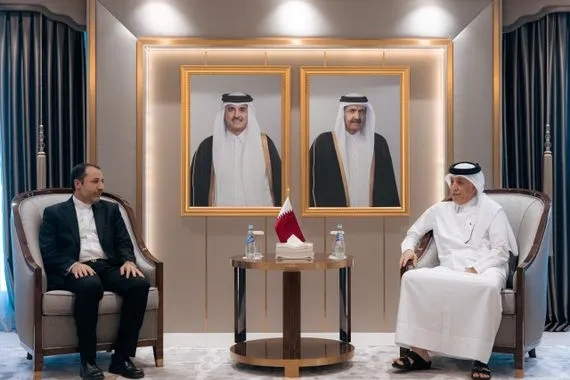 قطر تتلقى رسالة خطية من الرئيس الإيراني