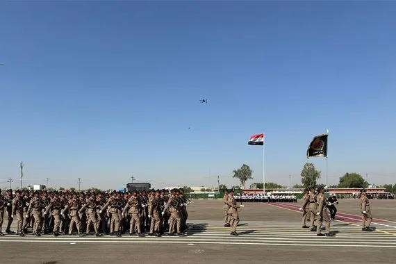 نصفهم حشد الكلية العسكرية الرابعة تخرّج طلاب الدورة 88