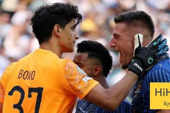الساحر الأفريقي ينقذ الهلال أمام ريال مدريد