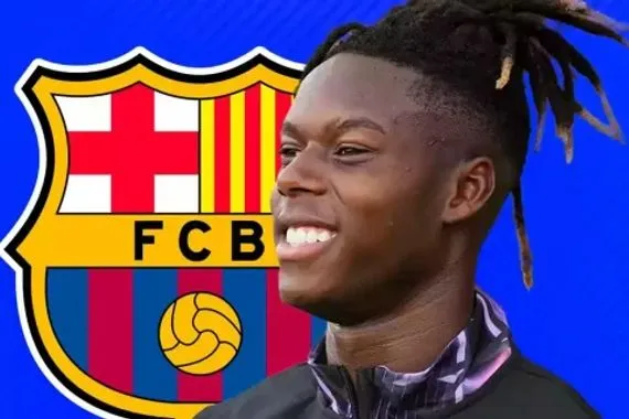 رقم قميص نيكو ويليامز مع برشلونة
