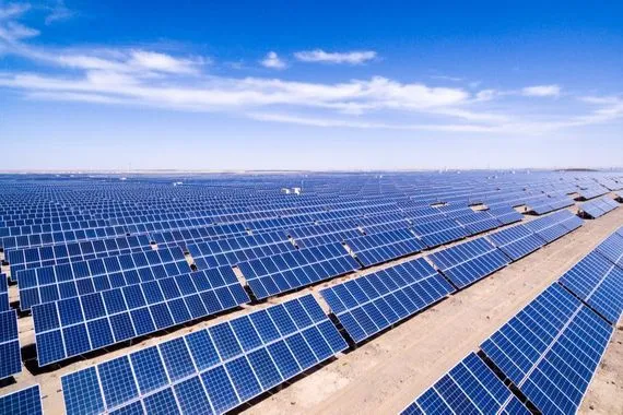 العراق يخطط للوصول إلى 12 ألف ميغاواط نظيفة في خمس سنوات