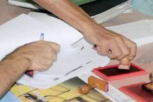 بسبب التزوير الأنبار توقف أكثر من 8 آلاف معاملة لتعويض متضرري الإرهاب