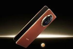 Honor تُخضع Magic V5 لاختبارات قاسية