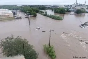 ترامب يعلن مقاطعة أمريكية منطقة منكوبة بعد سيول مدمرة وعشرات الضحايا وكالة بغداد اليوم الاخبارية
