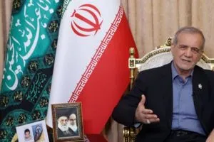 بزشكيان الأمريكان ألقوا القنابل على طاولة المفاوضات ودمروا الدبلوماسية قناة العالم الاخبارية