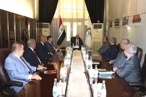 بينها تخفيض مبلغ إصدار بطاقات الدفع قرارات مهمة للمجلس الوزاري للاقتصاد