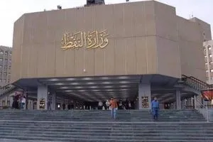 النفط بدأنا العمل لرفع الانتاج في مصفى الديوانية إلى 90 الف برميل يوميا