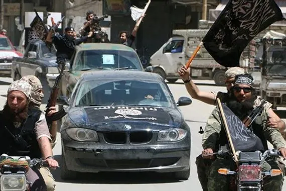 صحيفة بريطانية الإلغاء الأمريكي لتصنيف هيئة الجولاني من قائمة الإرهاب دليل على تحالف جديد