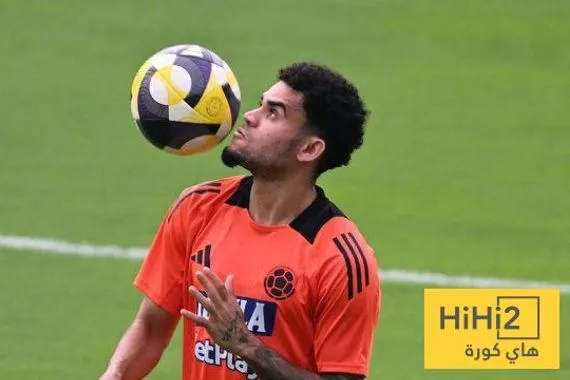 لويس دياز يضع شرطا مهما في عقده قبل التوقيع مع برشلونة