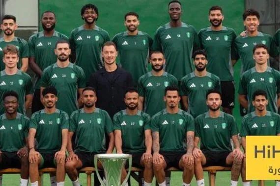الأهلي يبدأ مفاوضاته مع نجم الفريق لتجديد عقده
