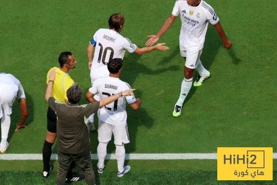 انتقاد حاد لنجمي الريال بعد مباراة باريس