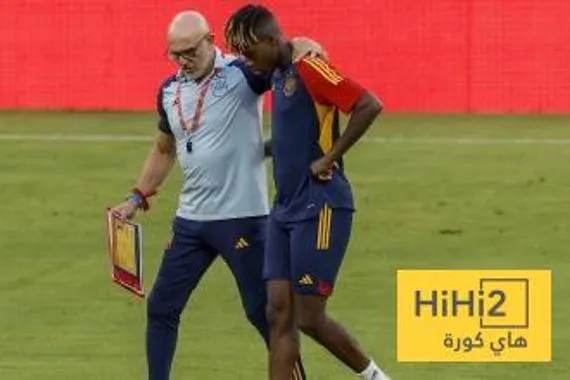 دي لا فوينتي يرفض التعليق على تجديد نيكو ويليامز مع أتلتيك بلباو