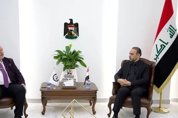 أبو رغيف يؤكد على حماية حقوق الفنانين ودعم المبادرات الثقافية