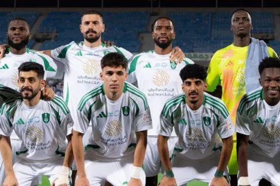 الصفقات التي يحتاجها الأهلي لتصحيح المسار في الموسم الجديد