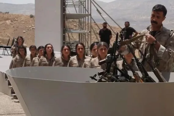 أول تعليق للكردستاني بعد تسليم سلاحه