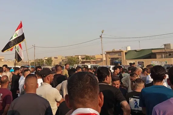 تظاهرة في بعقوبة احتجاجا على تردي الخدمات شفق نيوز