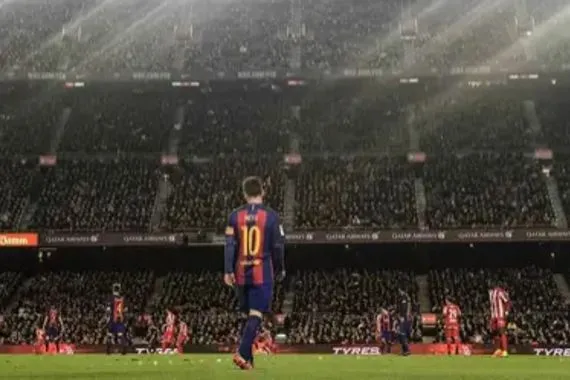برشلونة يخطط لتكريم ميسي في افتتاح كامب نو الجديد شفق نيوز