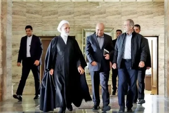 تفاصيل جديدة عن محاولة العدو الإسرائيلي اغتيال القادة السياسيين في ايران
 قناة العالم الاخبارية