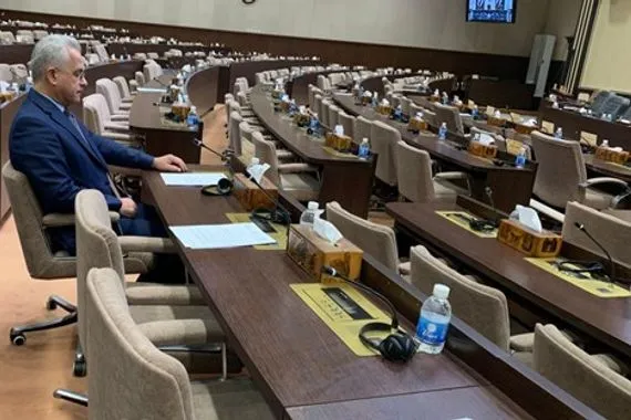 مراسلنا غياب النصاب القانوني يُعطل جلسة البرلمان مجددًا