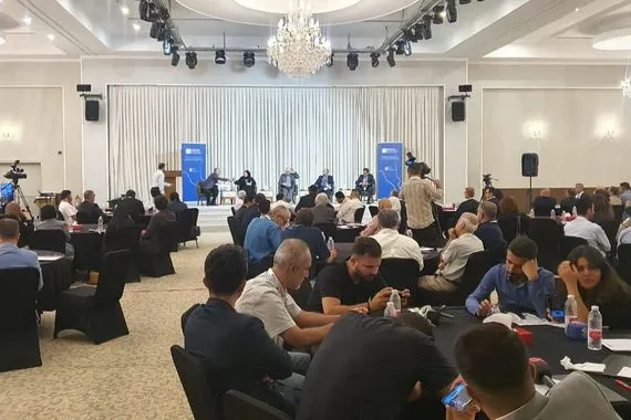 السليمانية مؤتمر لتعزيز التفاهم بين المكونات ومراجعة بنود الدستور الخاصة بحقوقهم شفق نيوز