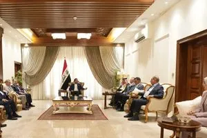 بالصور الحلبوسي يستقبل قيادات ومرشَّحي حزب تقدم في بغداد