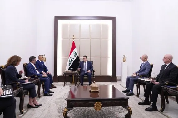 بعد تحذير واشنطن السوداني يلتقي السفير الأمريكي في بغداد شفق نيوز